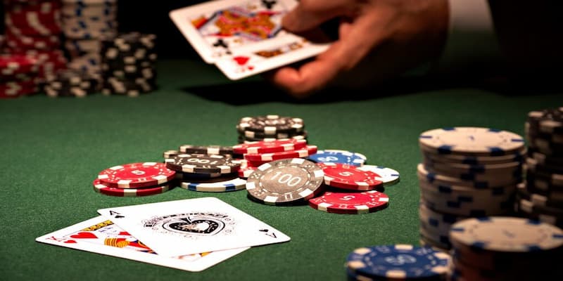 Tìm hiểu nguồn gốc của game Baccarat Kubet88